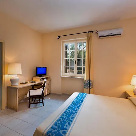 Luna Sardinia Otel