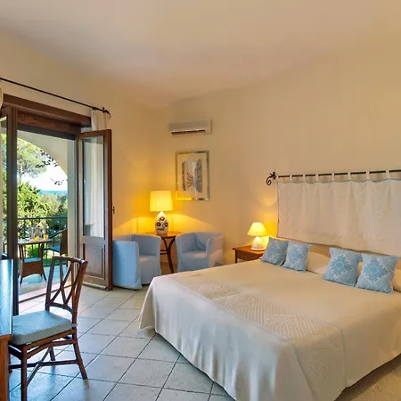Luna Sardinia Otel 4*