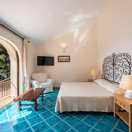 Otel Luna Sardinia Santa Margherita di Pula