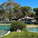 Luna Sardinia 4* סנטה מרגריטה די פולה