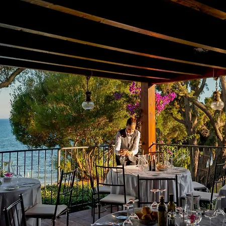 Luna Sardinia سانتا مارغريتا دي